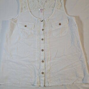 Xhilaration White Cotton Lace with Wood Buttons Tank Top size Medium - C084